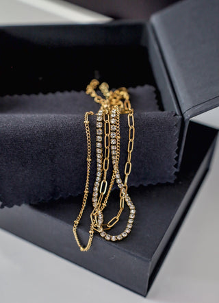 Truly Simple's Everyday Paperclip Bracelet - Water Resistant - Gold or Silver