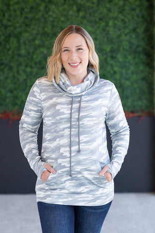 Camo Soft Funnel Neck