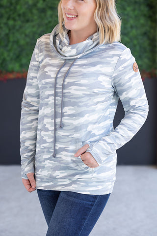 Camo Soft Funnel Neck