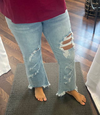 Urban Cropped Distressed Jeans
