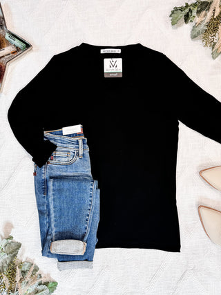 Black Long Sleeve V-Neck Top