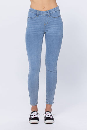 Judy Blue Pull On Light Wash Jeggings - Style 88254